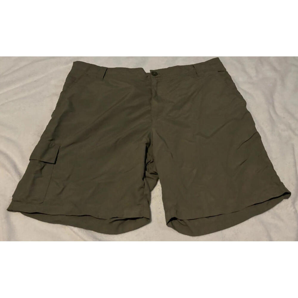 Columbia Olive Cargo Shorts Mens Size 36" || pre-owned